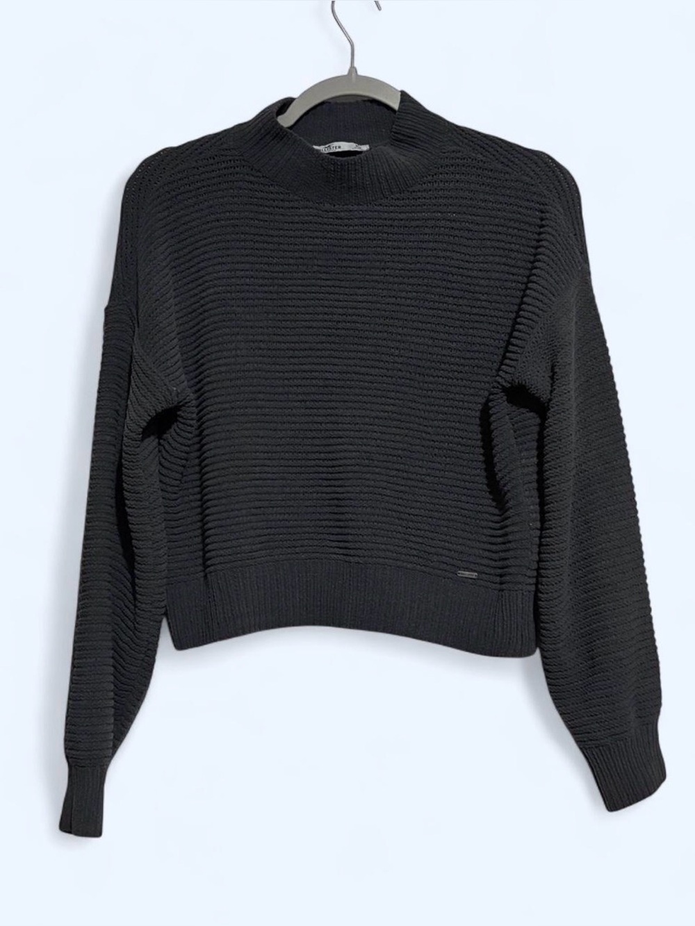 Hollister Dark Gray Ribbed Knit Women's Sweater